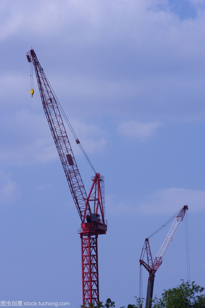 nobody,豎構圖,鋼鐵,戶外,數字的,彩色圖片,攝影,tai;wan,asian,亞洲,中國,臺北,新店,臺灣,起重機,無人,云,藍天,天空,吊車,建筑工地,建筑機械,機器,建設,影像,asia,工程,數碼,sindian city,creative series,taiwan,taipei,no people,彩色,cloud,白天,sky,crane,直圖,china,vertical,construction,machine,construction machinery,outdoors,con