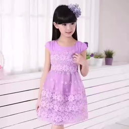 外貿(mào)服裝批發(fā) 庫房服裝廠大量夏季短袖庫存清倉，品質(zhì)與價格的雙重優(yōu)勢！