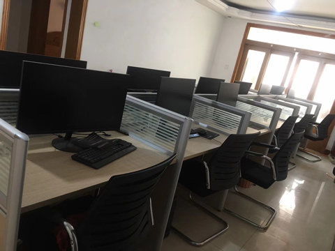 客服專員 助理 沭陽縣芷若電子商務(wù)服務(wù)中心招聘信息